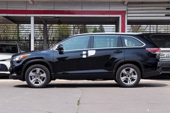 2015款汉兰达2.0T自动两驱豪华版