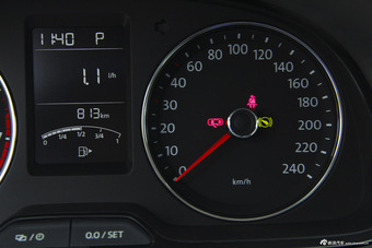 2013款朗行1.6L自动豪华型