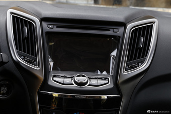 2014款长安CS75 1.8T自动精英型国5