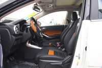 2016款比亚迪元1.5L手动尊荣型