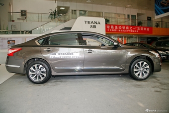 2014款天籁 公爵2.5L XV荣耀版