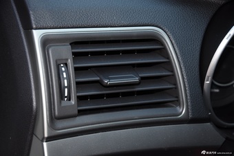 2015款绅宝X65 2.0T手动豪华型