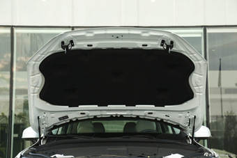 2015款沃尔沃XC90 2.0T自动 T6智雅版7座