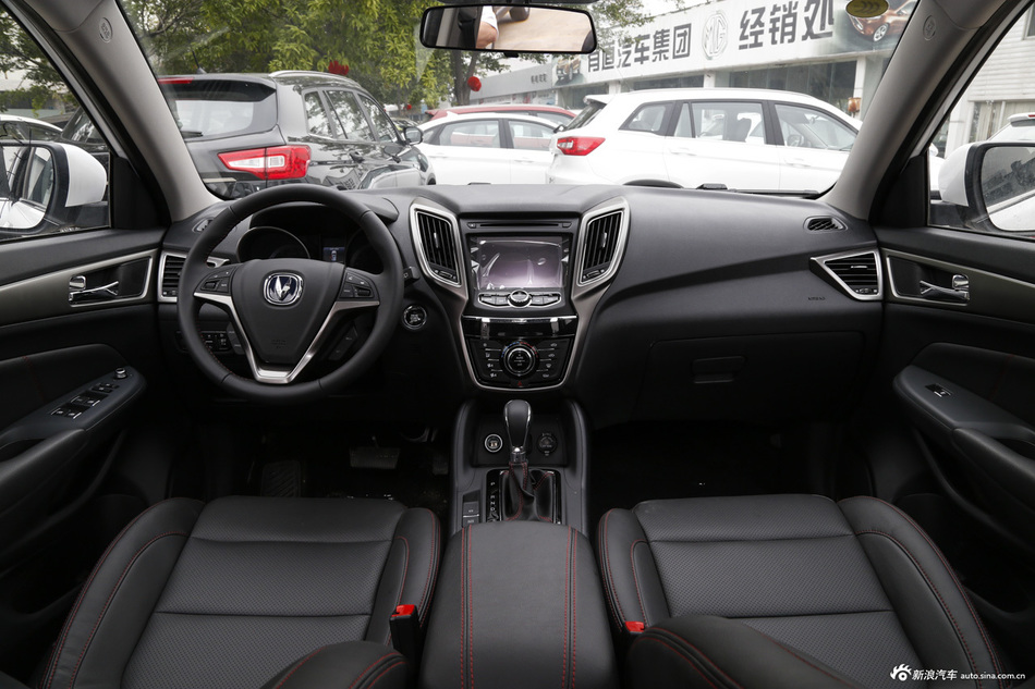 2015款长安CS75 1.8T自动四驱精英型