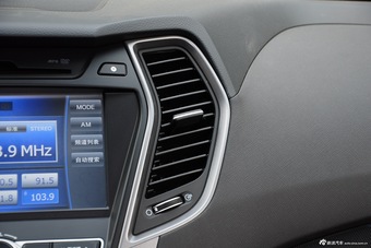 2015款全新胜达2.4L自动两驱GLS