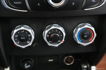 2015款中华V3 1.5L自动智能型