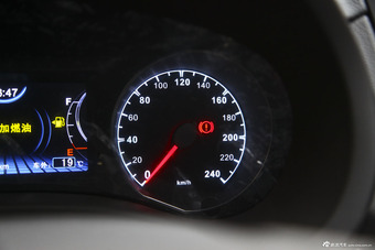 2016款比亚迪宋1.5TI手动尊贵型