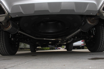 2015款比亚迪S7升级版1.5T手动尊贵型