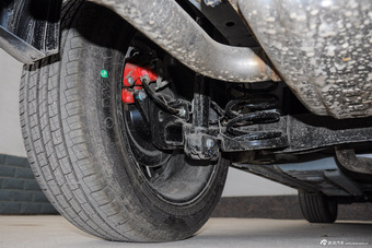 2015款中华V3 1.5T手动都市型