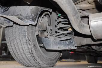 2014款东风标致408 1.6T自动至尊版