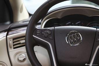 2013款君越2.4L SIDI自动领先舒适型