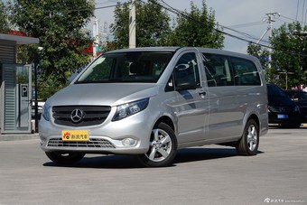 2016款奔驰威霆2.0T自动精英版