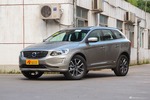 2016款沃尔沃XC60 2.0T自动 T5 AWD智驭版 璀璨银金属漆