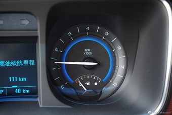 2015款GL8商务车2.4L豪华商务尊享版