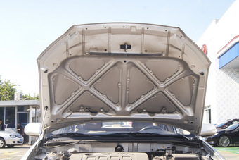 2013款花冠1.6L自动卓越版