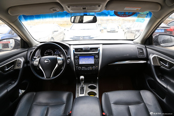 2013款天籁2.5L自动XL-NAVI豪华版图片