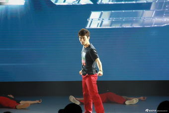 起亚K3S新车上市发布会 热舞嗨爆全场