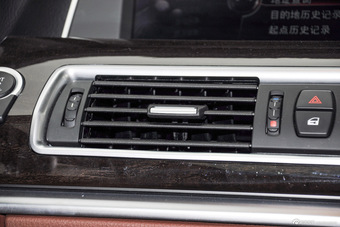 2014款宝马5系GT 528i 2.0T自动领先型