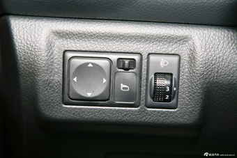 2013款骊威劲锐1.6XL CVT舒适版