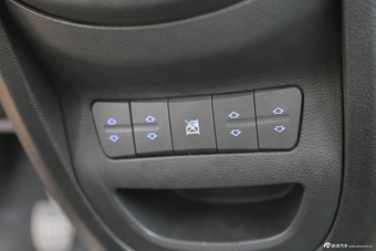 2014款悦悦J2 1.0L手动豪华型