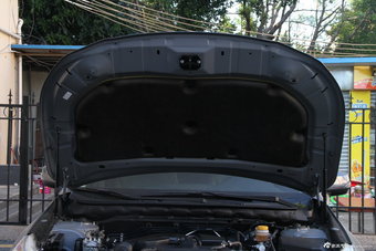 2015款傲虎 2.5i 运动导航版