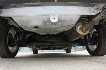 2014款金刚三厢1.5L手动进取型到店实拍