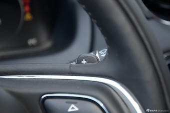 2016款捷豹XJL 3.0L自动SC四驱全景商务版