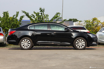 2013款君越2.4L SIDI自动精英舒适型