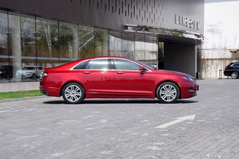 2014款林肯MKZ 2.0T自动尊雅版