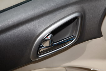 2014款宝骏610自动豪华型