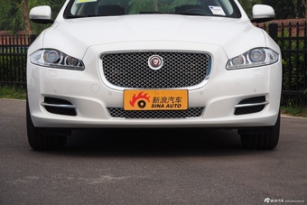 2015款捷豹XJL2.0T两驱典雅商务80周年典藏版