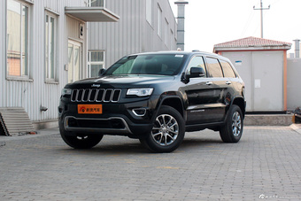 2015款大切诺基3.0L自动舒享导航版图片