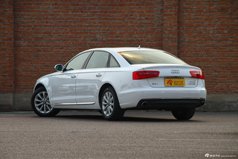 2014款奥迪A6L 30TFSI豪华型