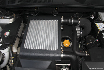 2015款改款野马T70 1.8TCVT优雅型