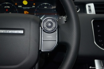 2016款揽胜运动版3.0自动SDV6 HSE Dynamic