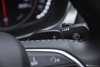 2014款奥迪A6L 2.5L 30TFSI舒适型