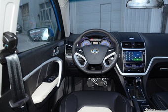 2016款吉利帝豪1.5L手动RS两厢向上版