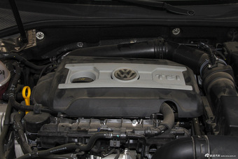 2014款帕萨特2.0T DSG至尊版