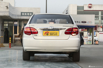 2013款花冠1.6L手动豪华版