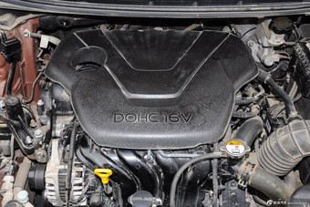 2015款朗动1.6L自动时尚型