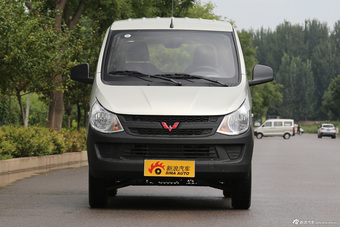 2015款五菱之光S 1.2L标准型