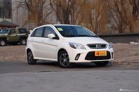 2015款绅宝D20两厢1.5L自动乐享版