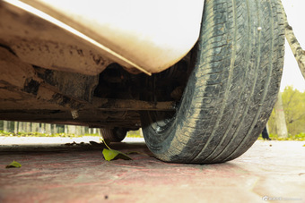 2015款海马福美来1.6L手动悦尚型