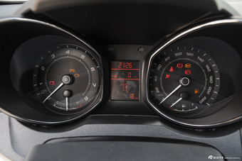 2015款艾瑞泽7 1.5T手动致领版