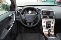 2016款沃尔沃XC60 2.0T T5智行版