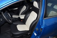 2016款吉利帝豪1.5L手动RS两厢向上版