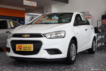 2014款爱唯欧三厢1.4L手动舒享版