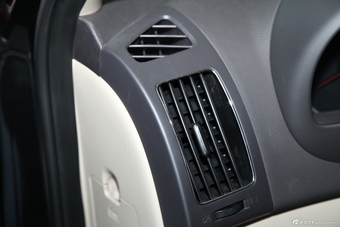 2011款悦动1.6L自动顶级型