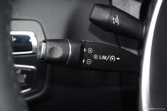 2015款奔驰C300运动版