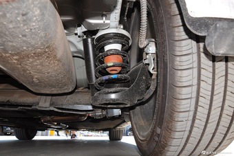 2015款现代飞思 1.6T自动尊享版